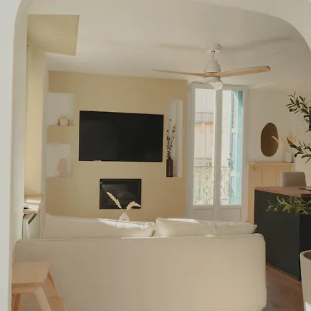 Au Coeur De Hyeres, Ideal Pour Les Couples ! Exterior photo