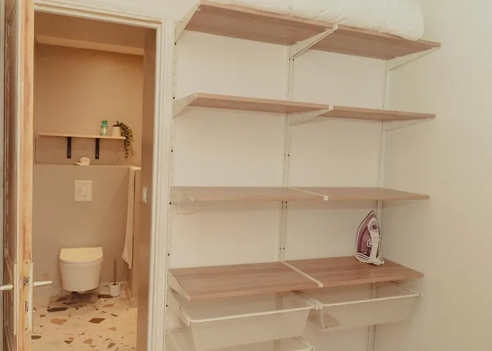 Au Coeur De Hyeres, Ideal Pour Les Couples !