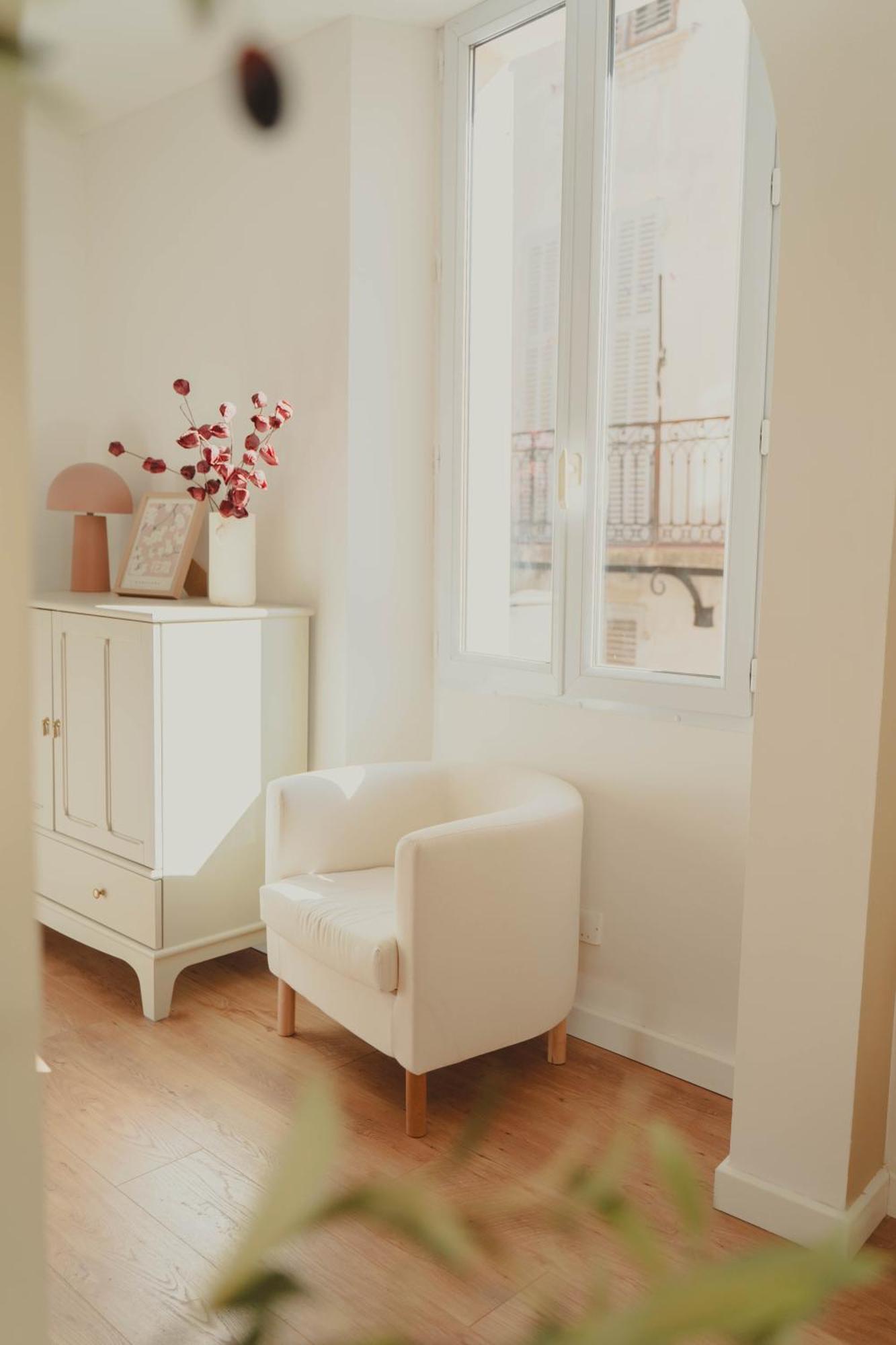 Apartment Au Coeur De Hyeres, Ideal Pour Les Couples ! Hyeres