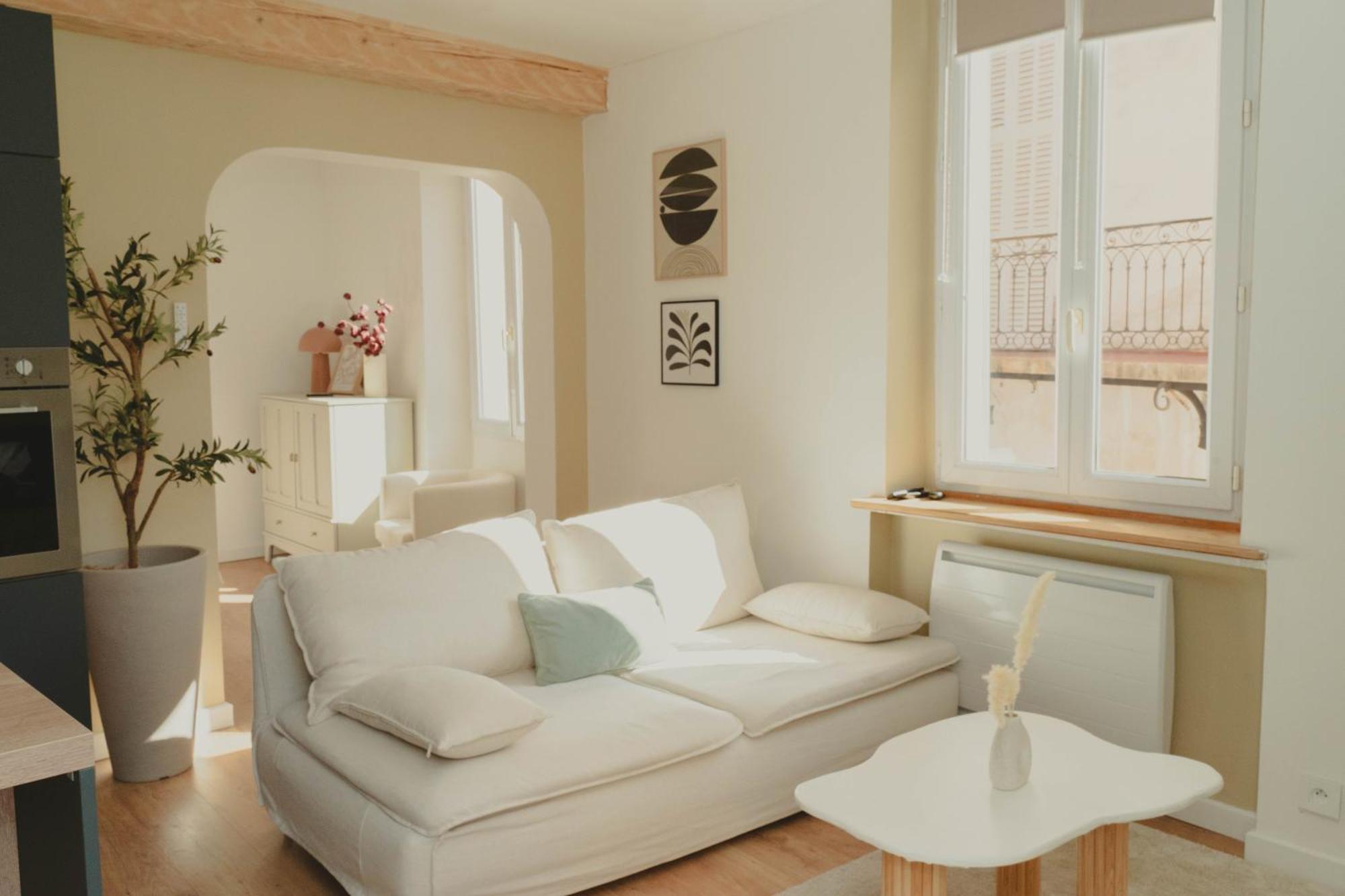 Au Coeur De Hyeres, Ideal Pour Les Couples ! * Hyeres